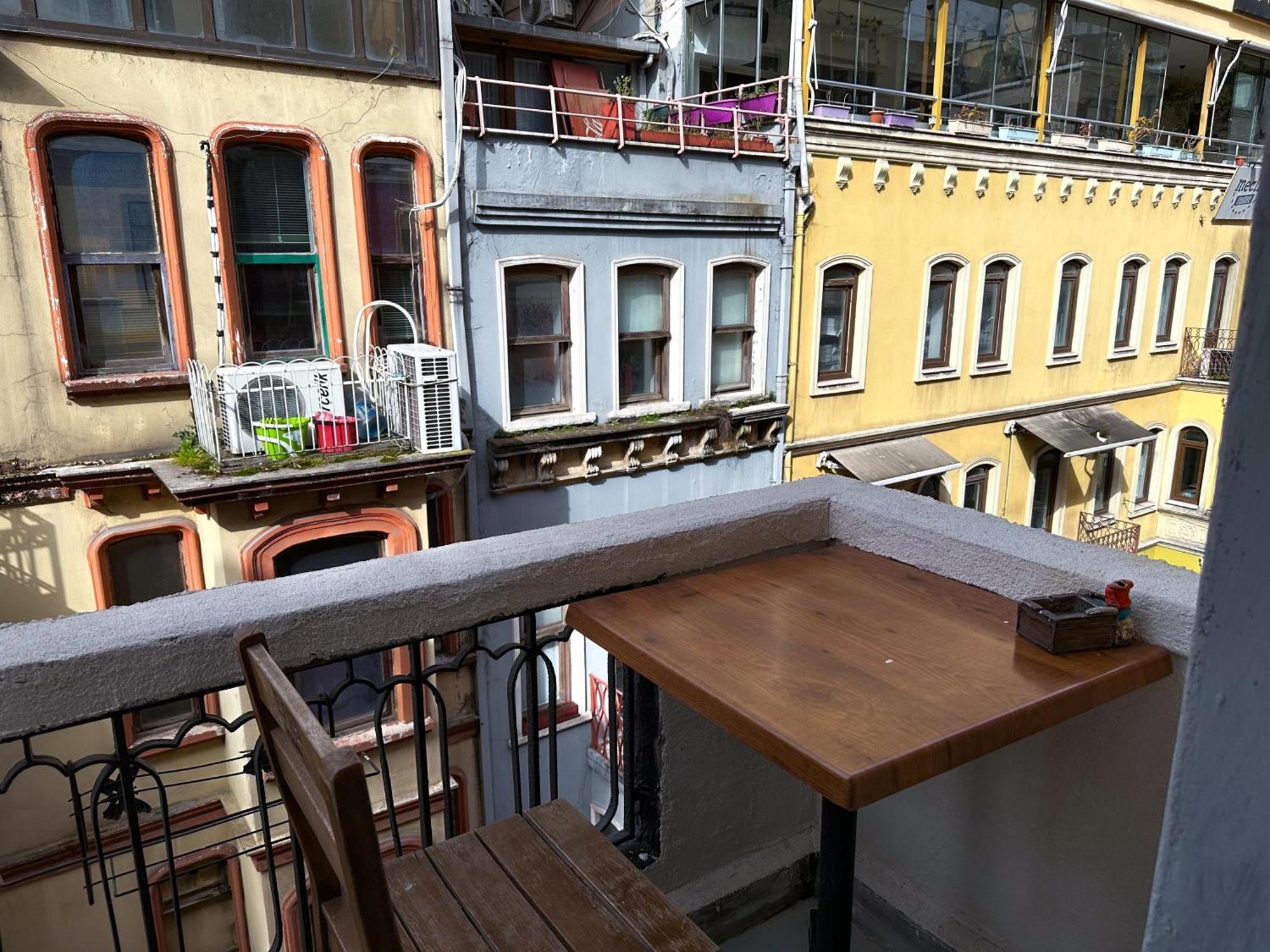 Tanya Apartment Istanbul Exteriör bild