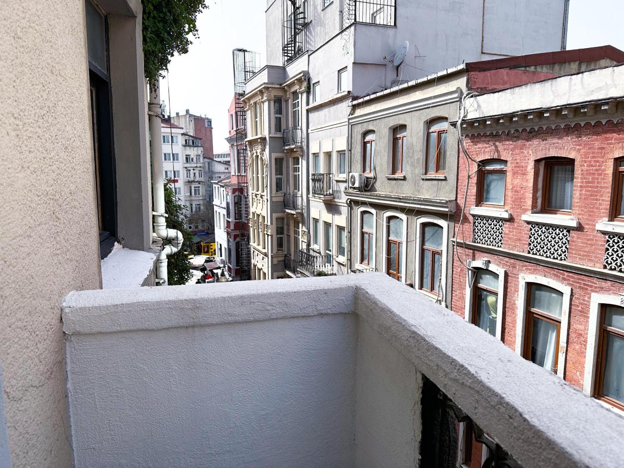 Tanya Apartment Istanbul Exteriör bild