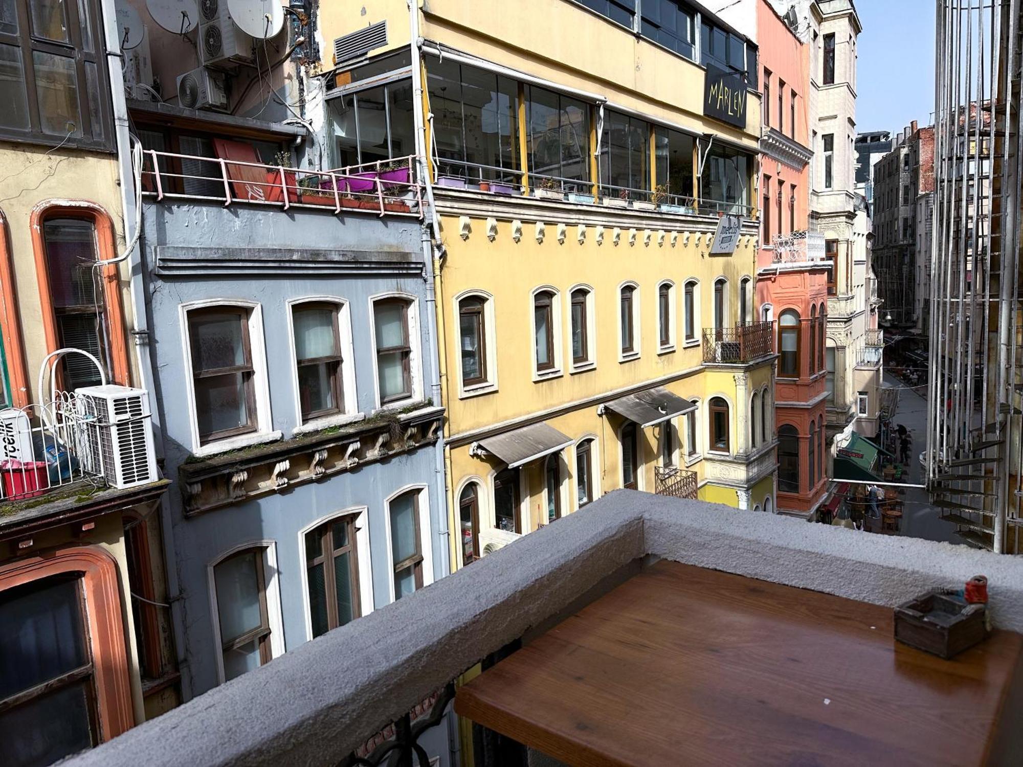 Tanya Apartment Istanbul Exteriör bild